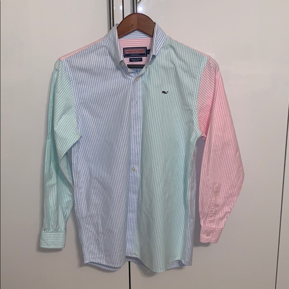 Vineyard Vines Button Down Shirt